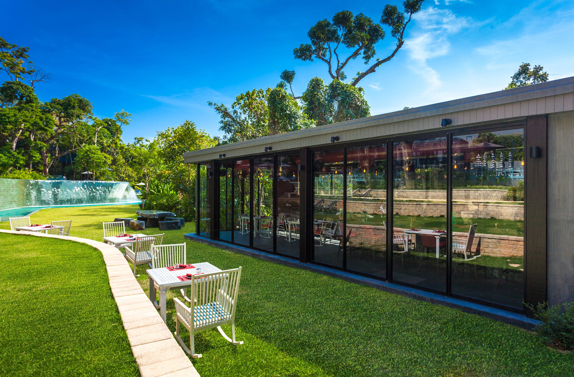 $discountShop.bannerAltTag