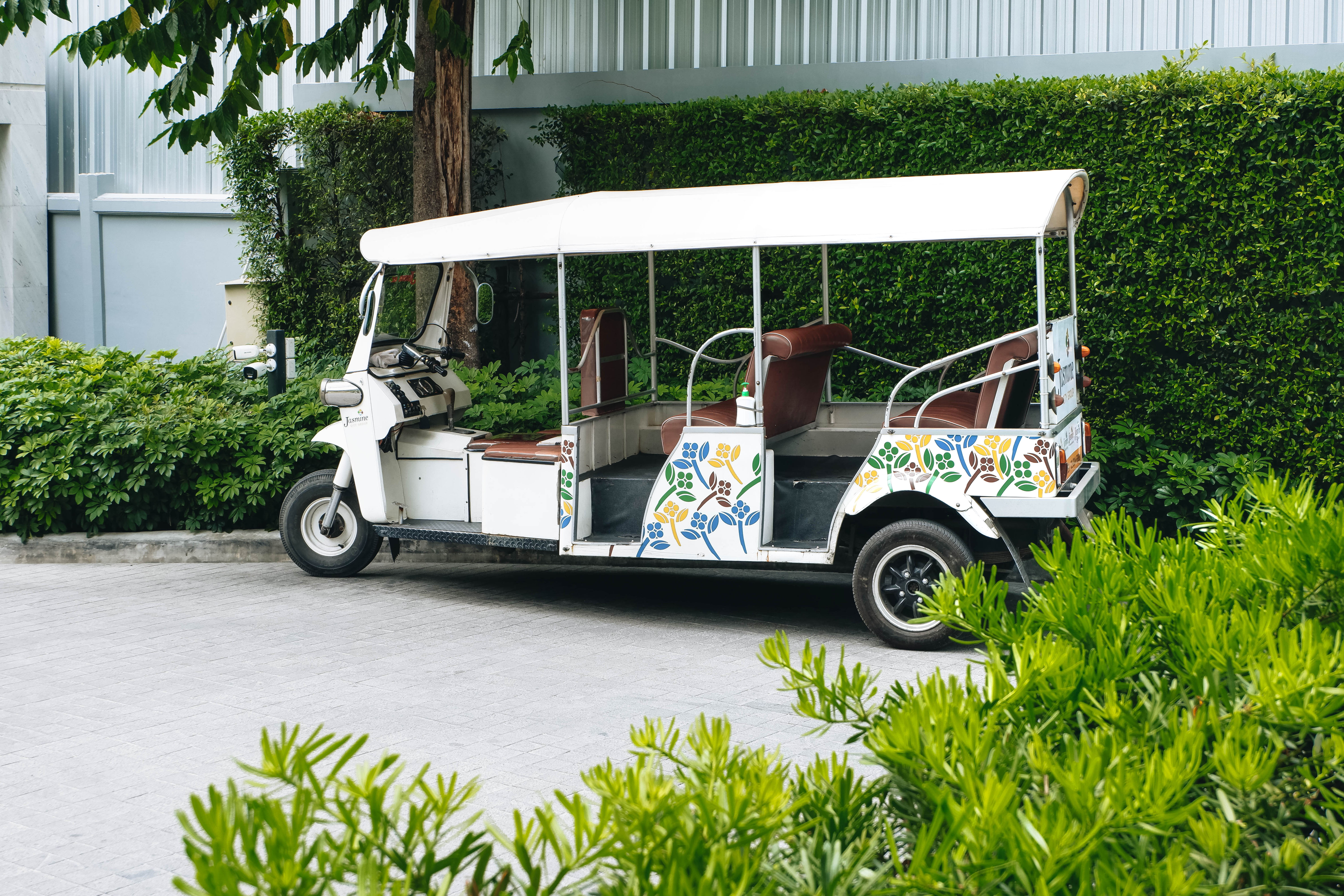 $discountShop.bannerAltTag