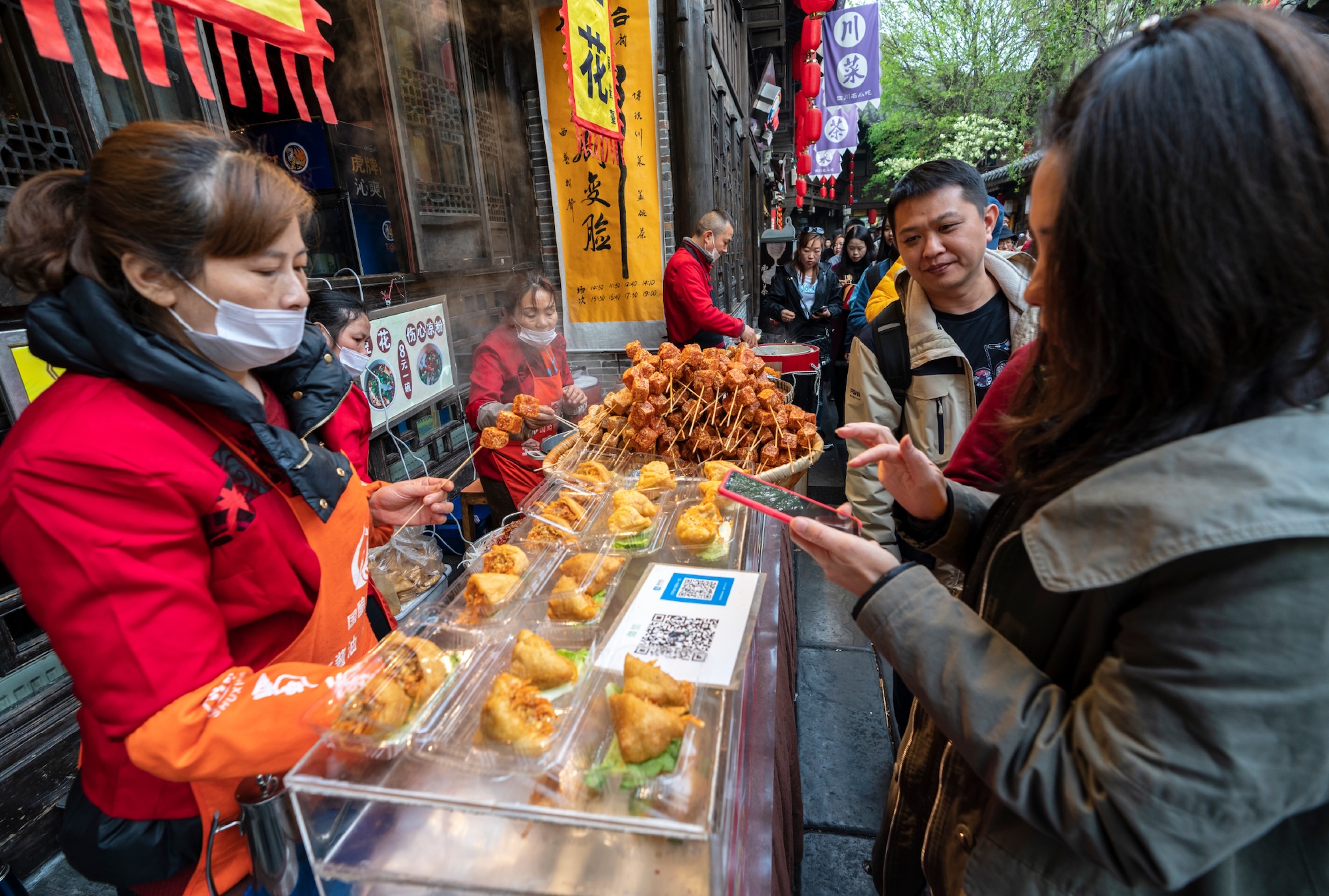 How-do-people-spend-in-Shanghai-China.jpg